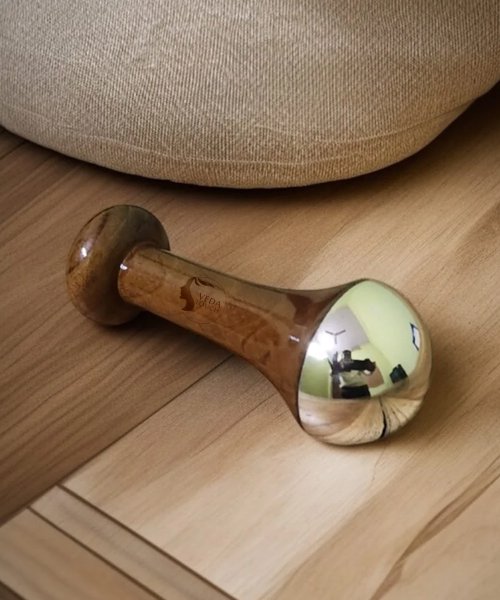 Kansa wand face massager